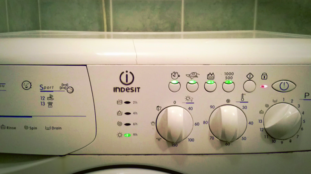 Indesit мигают все лампочки