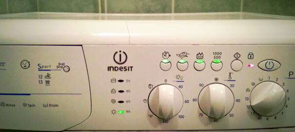 Ремонт стиральной машины Indesit «Мигают все лампочки»